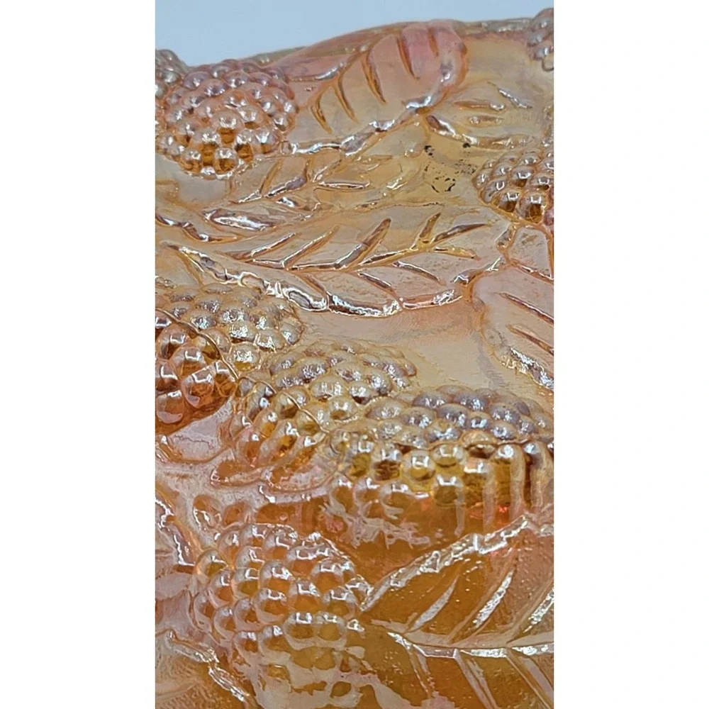 Vintage 70s Marigold Indiana Carnival Glass Iridescent Grapes & Leaves Bowl Dish